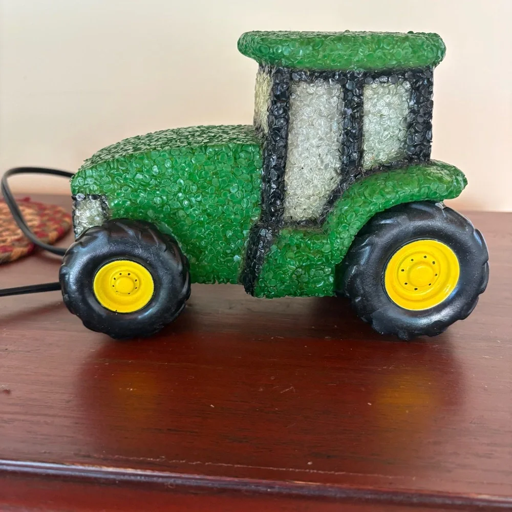 John Deere Tractor Table Dresser Nightlight Melted Plastic Popcorn